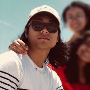 Meet your Posher, Max